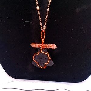 2/15 Women's necklace, wrapped stone and gem